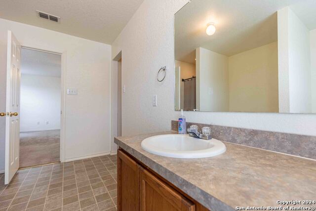 Image 33 of 40 For 3735 Amber Leaf