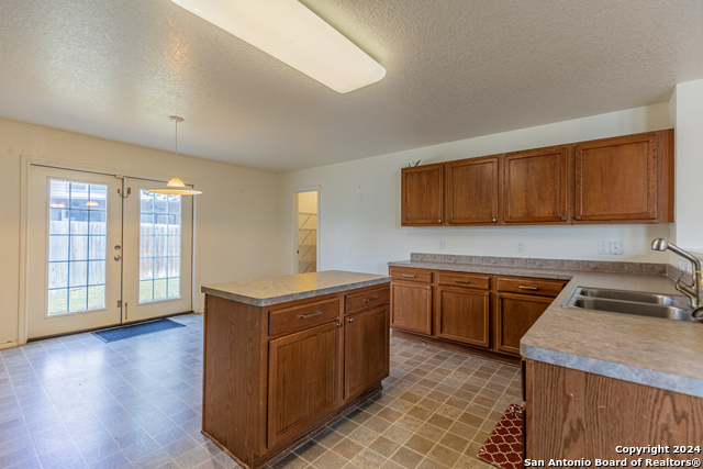 Image 9 of 40 For 3735 Amber Leaf