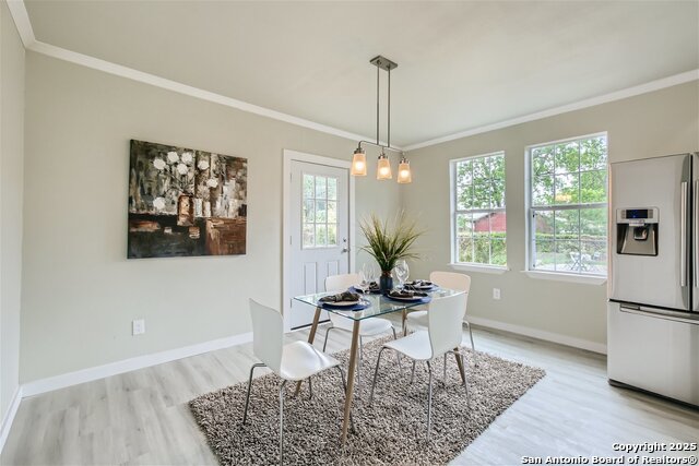 Image 13 of 32 For 517 Hicks Ave