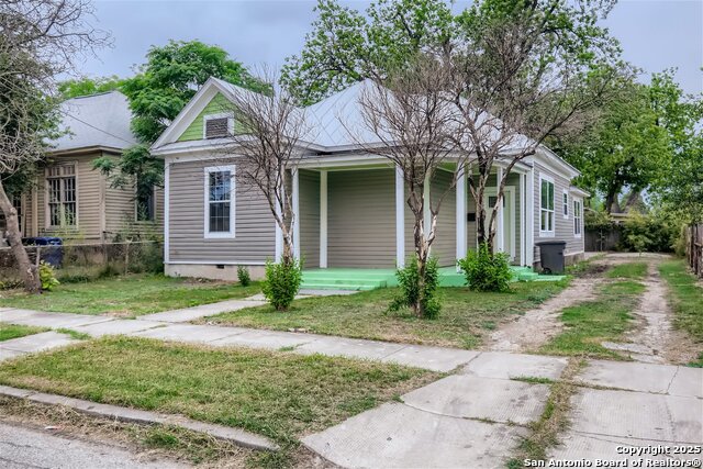 Image 3 of 32 For 517 Hicks Ave