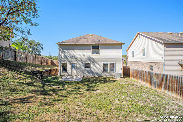 Image 16 of 16 For 8506 Collingwood