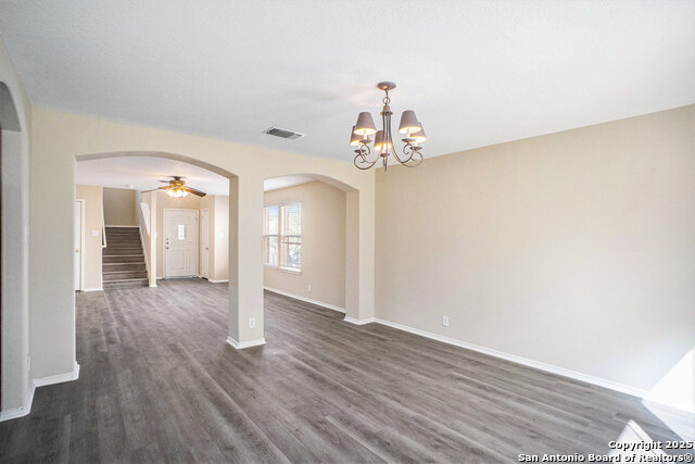 Image 6 of 16 For 8506 Collingwood