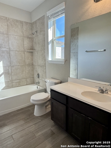 Image 10 of 15 For 13134 Lattigo Bend