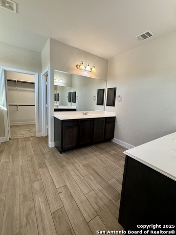 Image 5 of 15 For 13134 Lattigo Bend