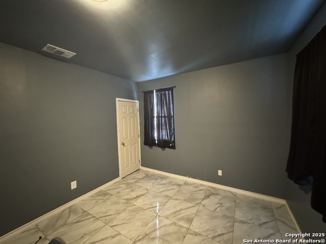 Image 15 of 23 For 401 Daniel W