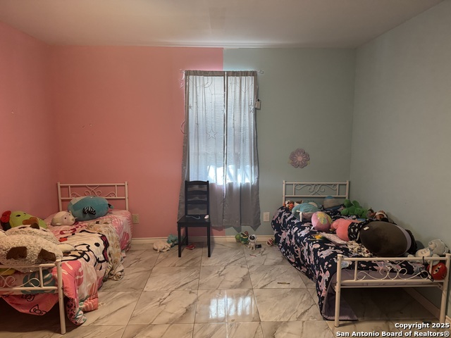 Image 16 of 23 For 401 Daniel W