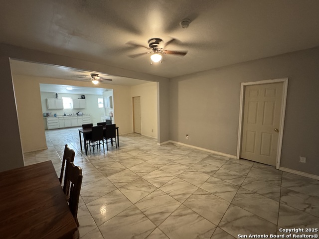 Image 4 of 23 For 401 Daniel W