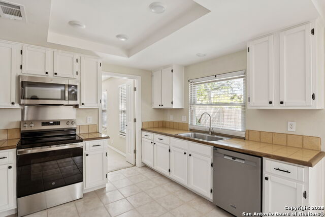 Image 22 of 46 For 8406 Timber Crest