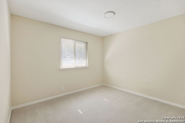 Image 38 of 46 For 8406 Timber Crest