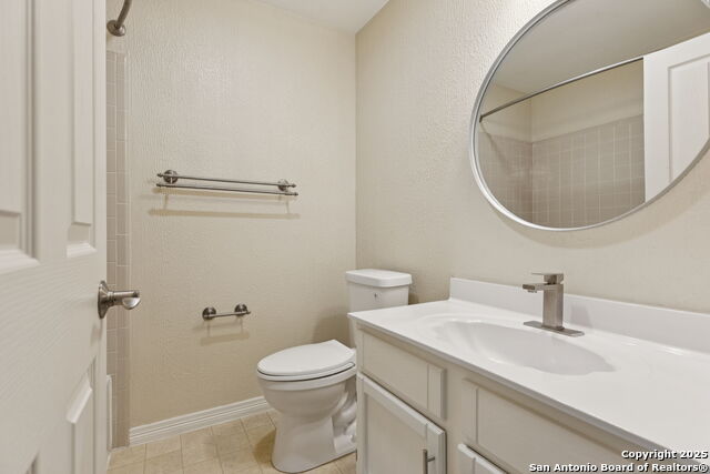 Image 39 of 46 For 8406 Timber Crest