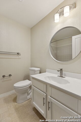 Image 40 of 46 For 8406 Timber Crest