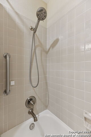 Image 41 of 46 For 8406 Timber Crest