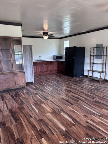 Image 25 of 34 For 5570 Blackhill