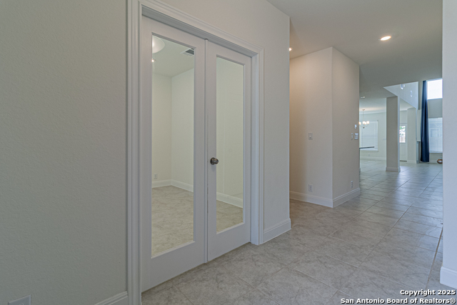 Listing photo id 15 for 12455 Diagon Alley