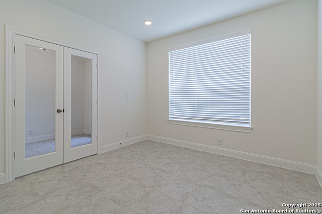 Listing photo id 16 for 12455 Diagon Alley