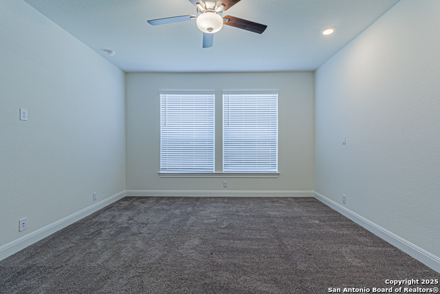 Listing photo id 20 for 12455 Diagon Alley