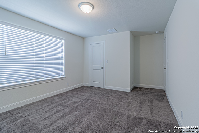 Listing photo id 36 for 12455 Diagon Alley