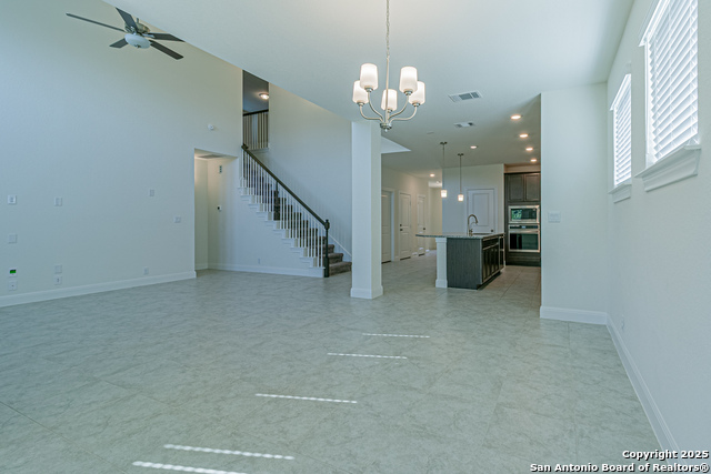 Listing photo id 4 for 12455 Diagon Alley