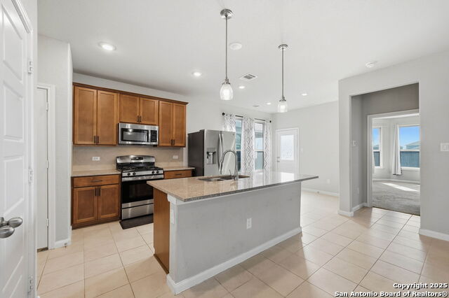 Image 2 of 34 For 9102 Devils River