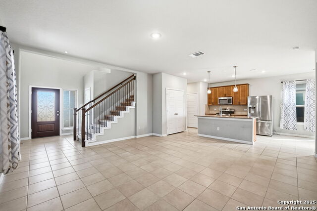 Image 3 of 34 For 9102 Devils River