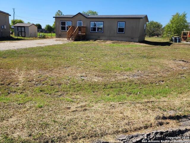 Listing photo id 1 for 113 Merganser Cove