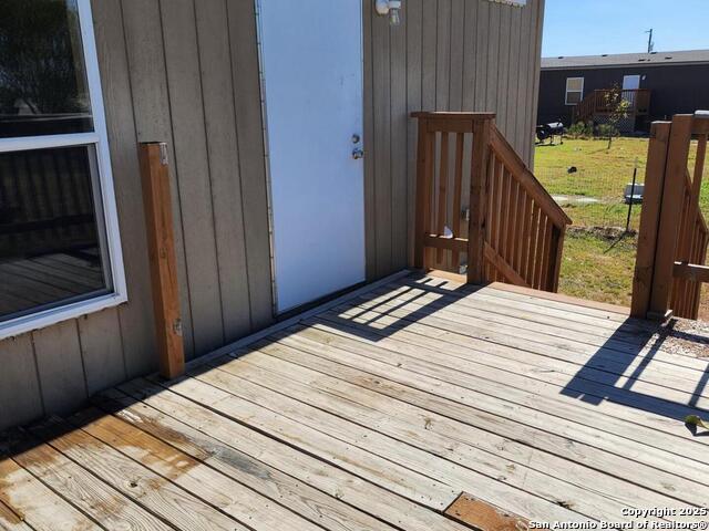 Listing photo id 2 for 113 Merganser Cove