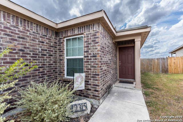 Image 3 of 31 For 12315 Fish Hook