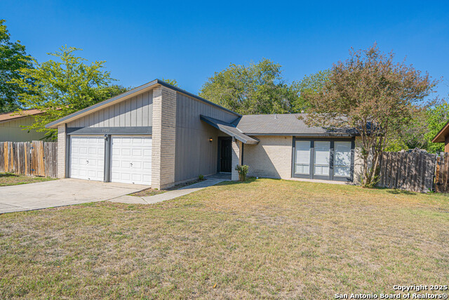 Details for 5955 Oak Run, San Antonio, TX 78247