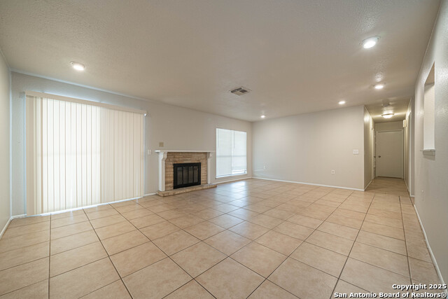 Image 10 of 28 For 5955 Oak Run