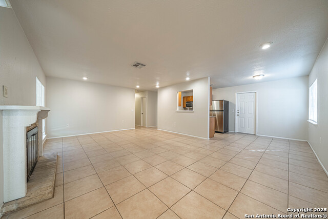 Image 11 of 28 For 5955 Oak Run