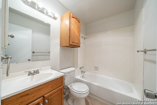 Image 14 of 28 For 5955 Oak Run