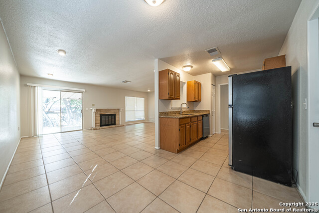 Image 8 of 28 For 5955 Oak Run