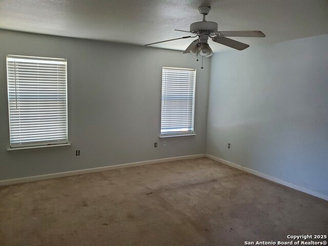 Image 11 of 18 For 7307 Copper Meadow