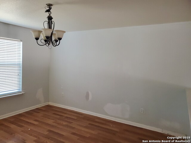 Image 4 of 18 For 7307 Copper Meadow