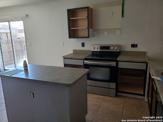 Image 5 of 18 For 7307 Copper Meadow