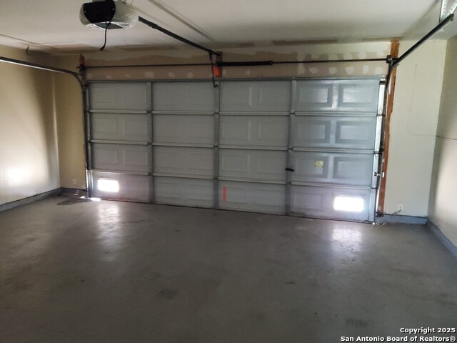 Image 8 of 18 For 7307 Copper Meadow