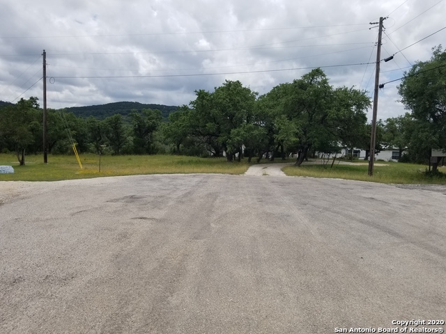 Image 4 of 40 For 182 Laurel Ridge