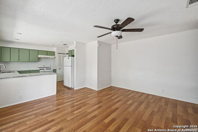 Image 11 of 12 For 9430 Stones River