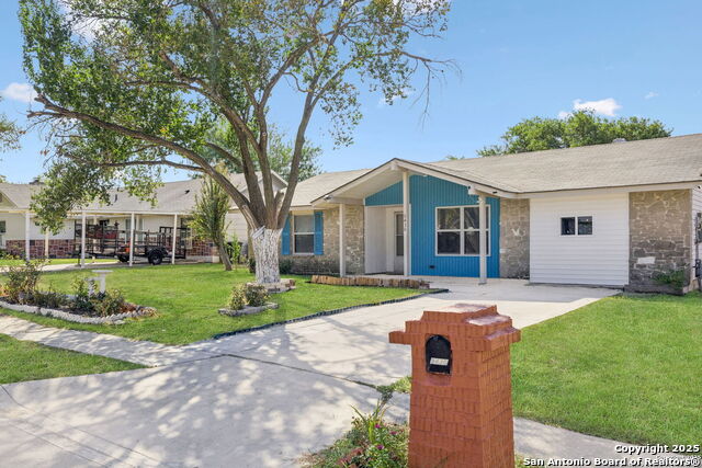 Image 3 of 12 For 9430 Stones River