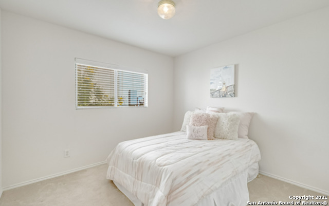 Image 10 of 13 For 3415 Canyon Maple