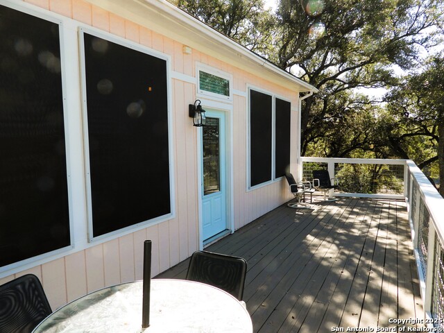 Image 18 of 88 For 196 Whispering Oak Lane