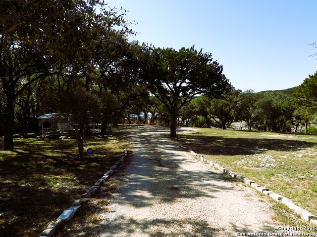 Image 45 of 88 For 196 Whispering Oak Lane