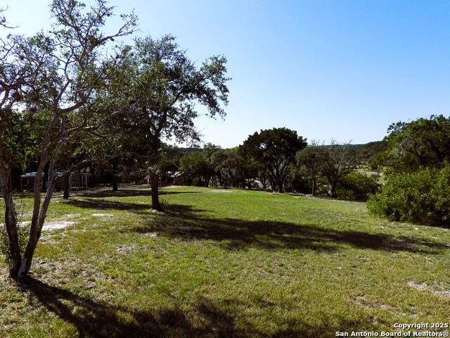 Image 48 of 88 For 196 Whispering Oak Lane