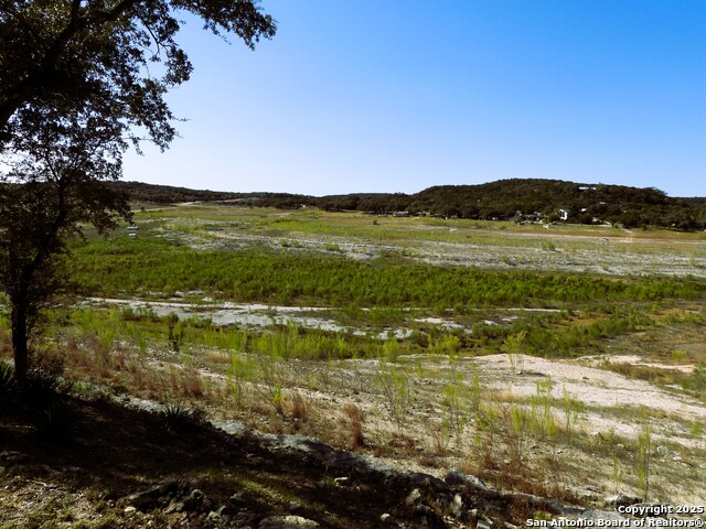 Image 57 of 88 For 196 Whispering Oak Lane