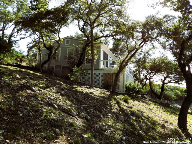 Image 60 of 88 For 196 Whispering Oak Lane