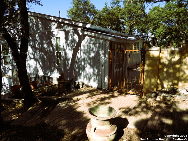 Image 68 of 88 For 196 Whispering Oak Lane