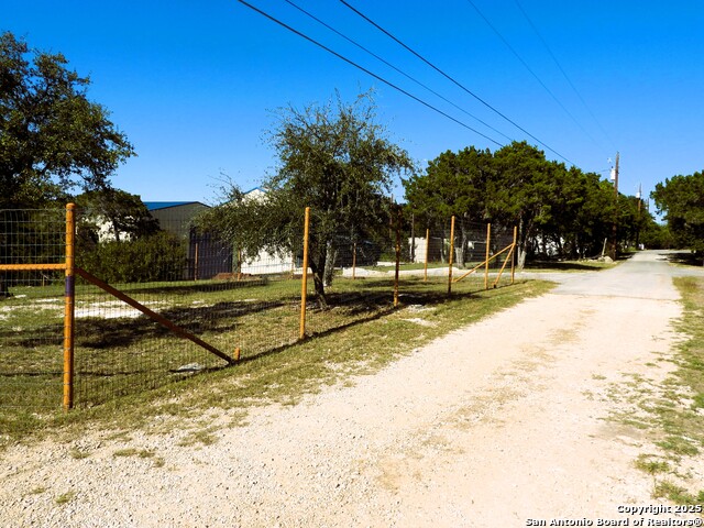 Image 87 of 88 For 196 Whispering Oak Lane