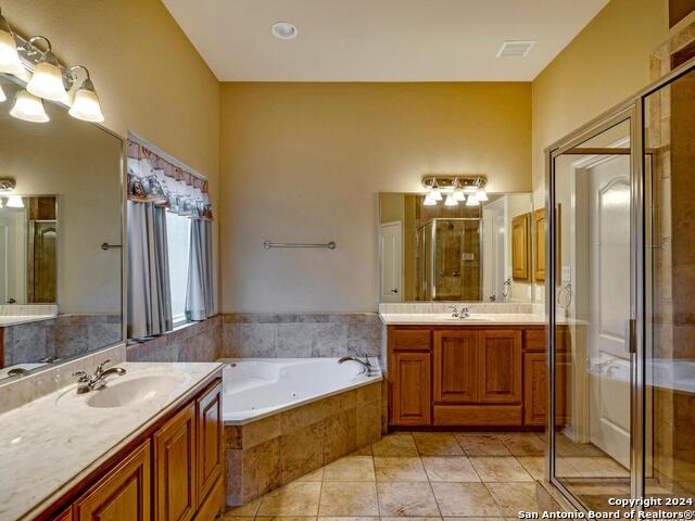 Image 27 of 47 For 18705 Lookout Mountain