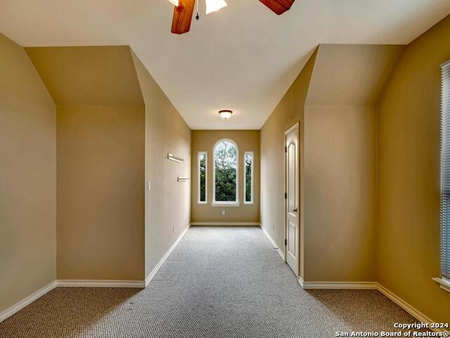 Image 34 of 47 For 18705 Lookout Mountain