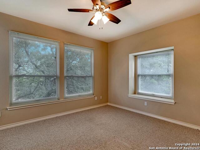 Image 39 of 47 For 18705 Lookout Mountain